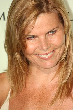 Mariel Hemingway Farm Gala 2006 2.jpg