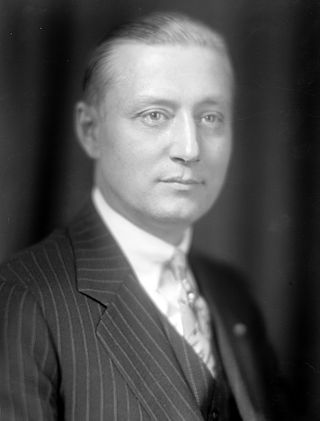 <span class="mw-page-title-main">Martin L. Davey</span> 53rd Governor of Ohio