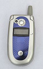 The Motorola V550 closed Motorola V550.jpg