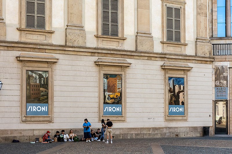 File:Museo del Novecento.jpg