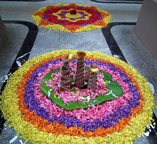 File:Onam 2013 (9770107356).jpg