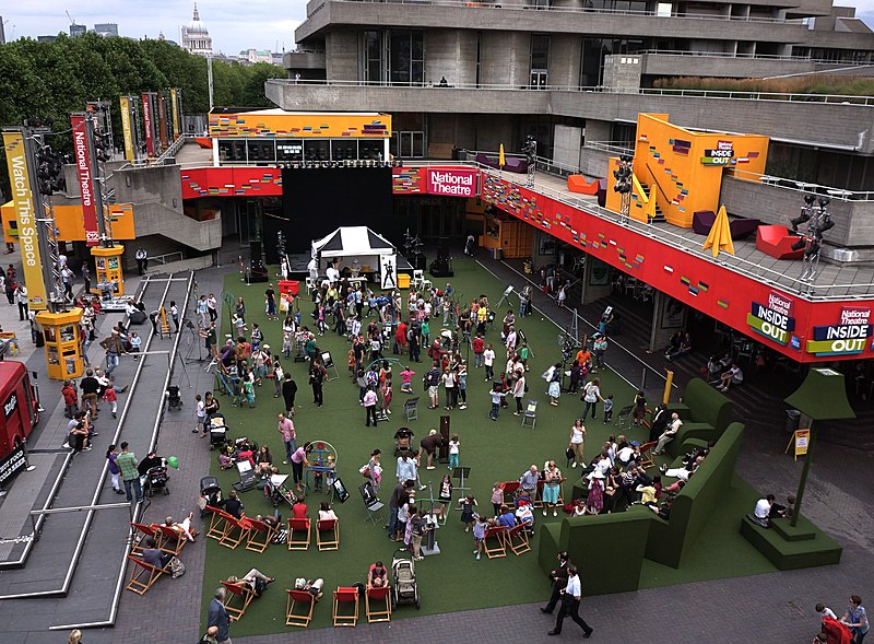 File:Open air performance at the National Theatre - geograph.org.uk - 3246107.jpg