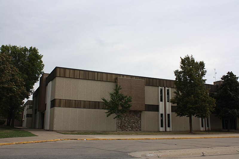 File:Oshkosh Wisconsin North High School.jpg
