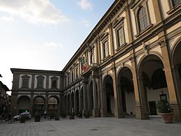 Ospedale di santa maria nuova, porticato (5).JPG