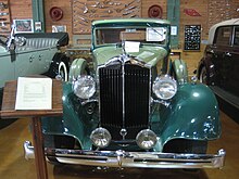 Packard 1934 Sedan at Ft Lauderdale Antique Car Museum.jpg
