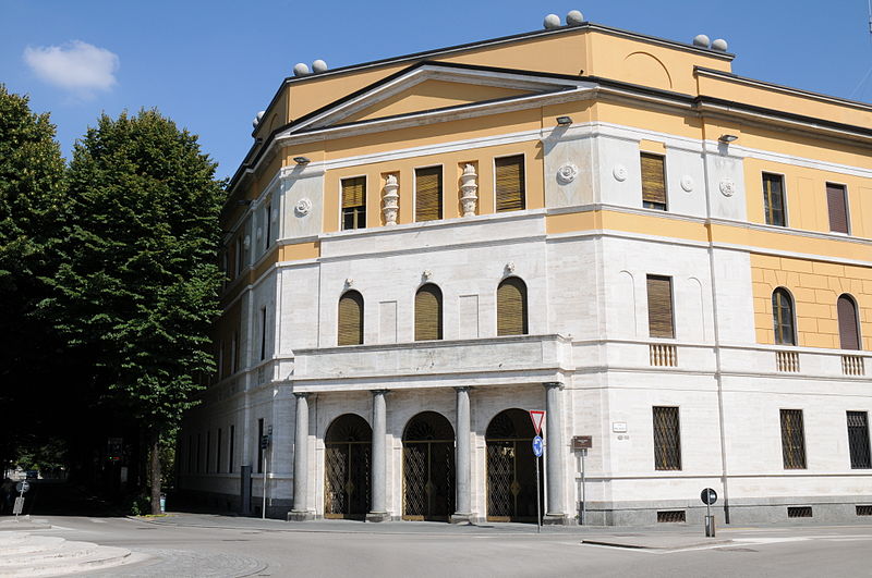 File:Palazzo Italia Legnano.JPG