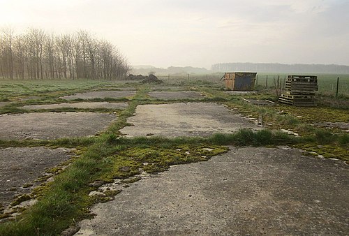 Part of RAF Bibury (geograph 4423473).jpg