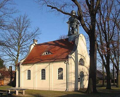 So kommt man zu Dorfkapelle Philippsthal mit den Öffentlichen - Mehr zum Ort Hier