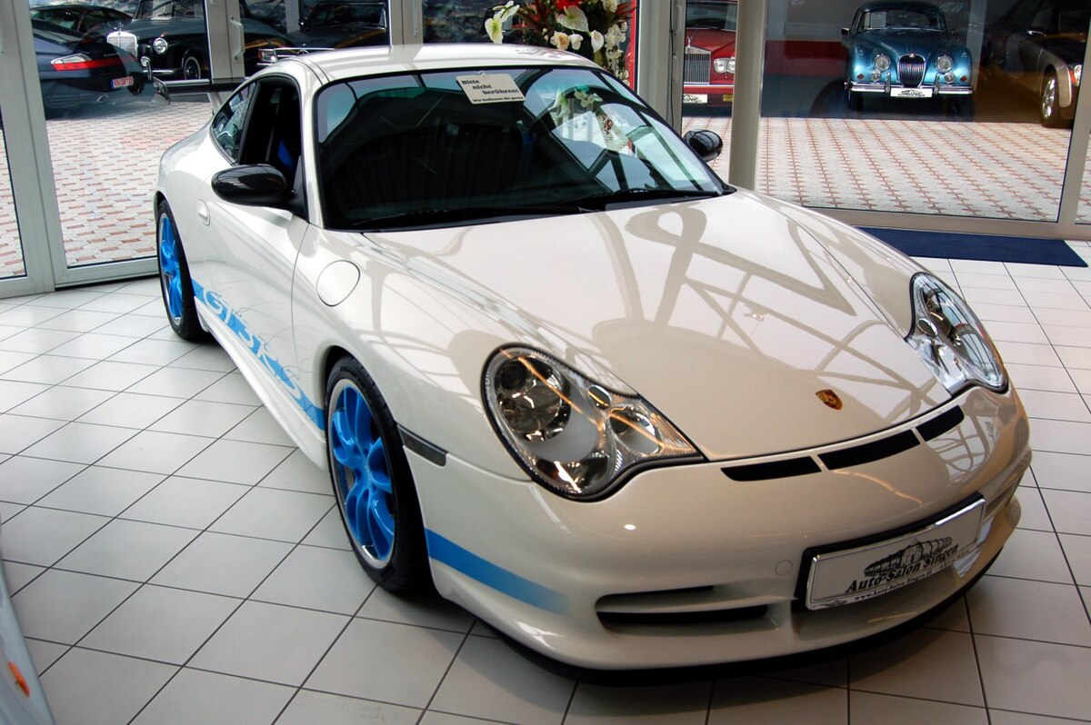 Datei Porsche 911 Gt3 Rs 996 2003 White Blue Jpg Wikipedia