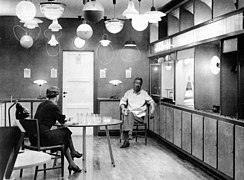 Louis Poulsen's exhibition room in Nyhavn (1939)