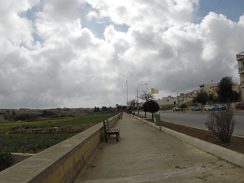 File:Qrendi, Malta - panoramio (197).jpg