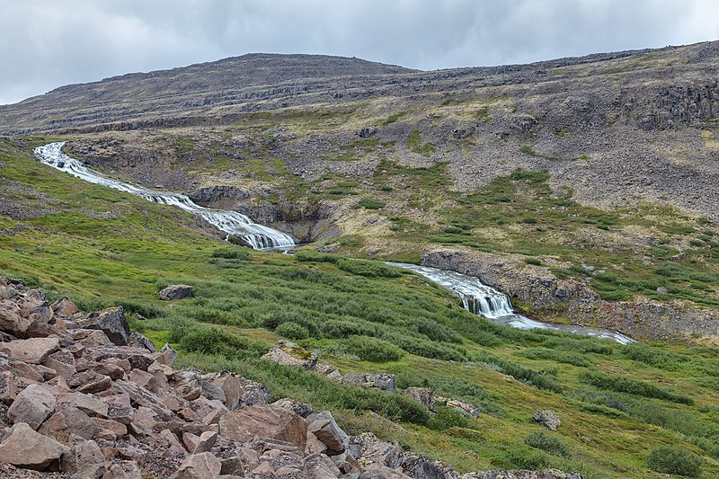 File:Río Dynjandisá, Vestfirðir, Islandia, 2014-08-14, DD 118-120 HDR.JPG