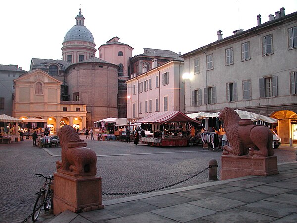 Piazza San Prospero in Reggio Emilia