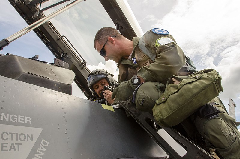 File:Relampago 2014, South Carolina Air National Guard and Colombian Air Force combined air cooperation engagement (15007635399).jpg