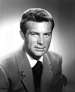 Robert Conrad actor, singer, radio commentator