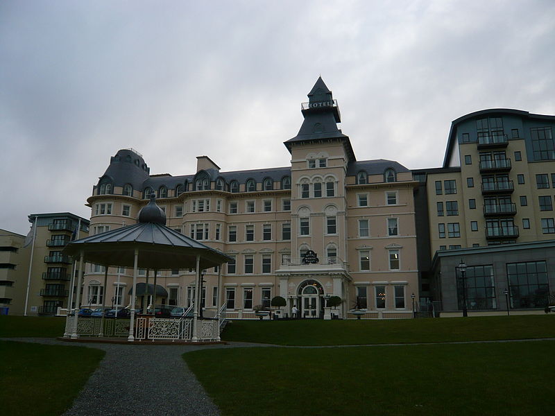 File:Royal Marine Hotel (3281578230).jpg