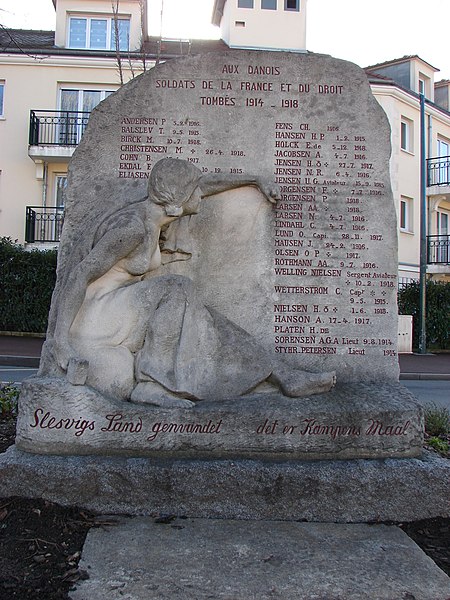 File:Rueil-Malmaison Mémorial des Volontaires Danois 002.JPG