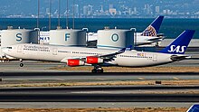 Airbus A340 taking off at San Francisco International Airport SAS A340 at SFO.jpg