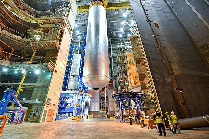 File:SLS Liquid Hydrogen Fuel Tank.jpg