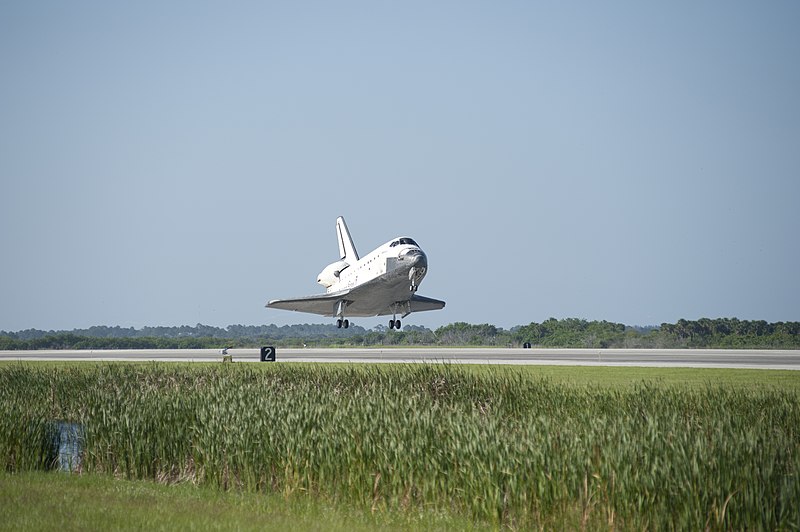 File:STS-132 - EOM - DPLA - 08b7b07fee722b8a3c376fd54b17c24a.jpg