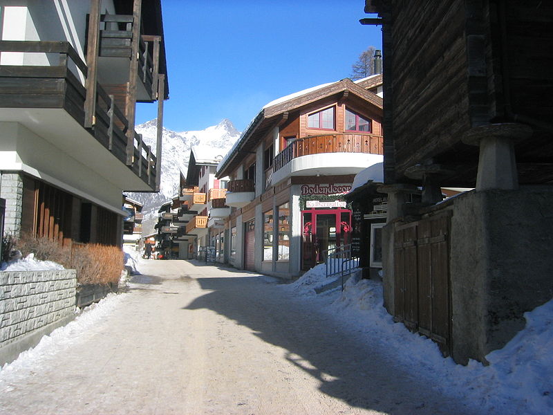 File:Saas-fee-2008 img 6271.jpg