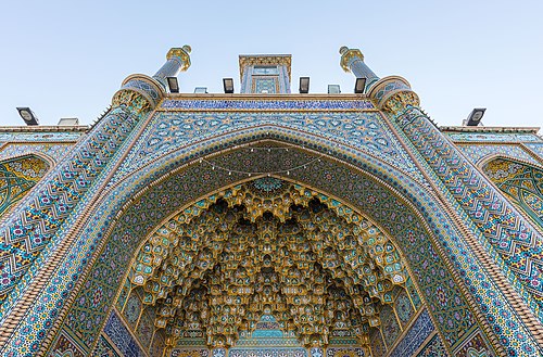 Santuario de Fátima bint Musa, Qom, Irán, 2016-09-19, DD 14.jpg