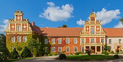 迈恩堡宫（德语：Schloss Meyenburg）