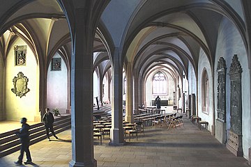 Würzburger Dom: Geschichte, Ausmaße, Gottesdienste