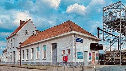 Hoe gaan naar Station Sint-Agatha-Berchem met het openbaar vervoer - Over de plek