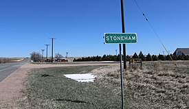 Pohled na Stoneham a Colorado State Highway 14.
