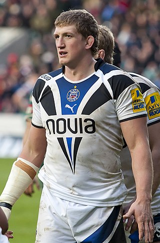 <span class="mw-page-title-main">Stuart Hooper</span> English rugby union player