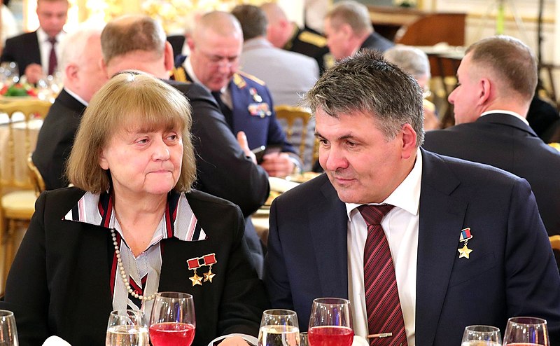 File:Svetlana Savitskaya and Vladimir Pismenny, 7 December 2018.jpg