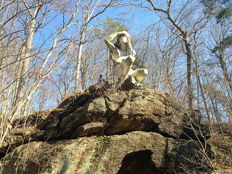 File:Teedyuscung Statue in Wissahickon Park.jpg