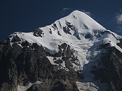 vrchol Tetnuldi ze sedla Čchunderi