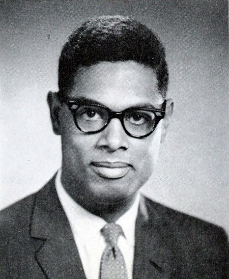 Thomas Sowell cropped.jpg