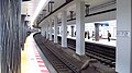 TokyoMetro-H17-Ueno-station-platform-20180225-183500.jpg