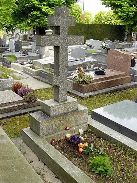 Berdyaev's grave, Clamart (France).