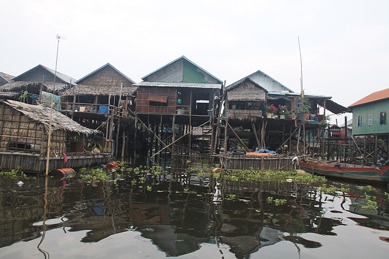 File:Tonle Sap Lake (9728602633).jpg