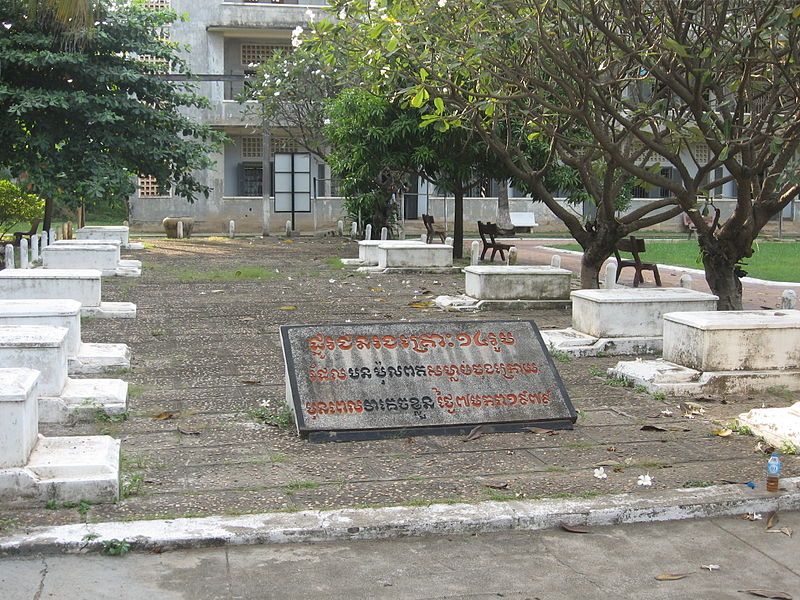 File:Toul Sleng Genocide Museum - panoramio - Colin W (2).jpg