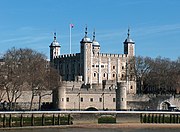 Tower of London, April 2006.jpg