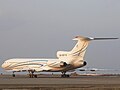 Línea aérea Tu-154M "Gazpromavia" en el aeropuerto de Belgorod