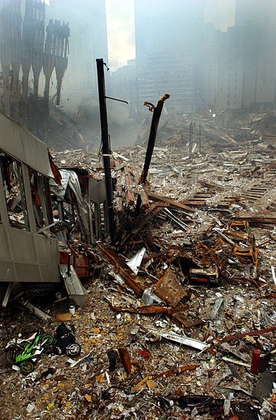 File:US Navy 010914-N-1350W-010 vehicles among the WTC rubble.jpg