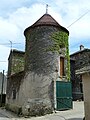 Pigeonnier rue du Pont.