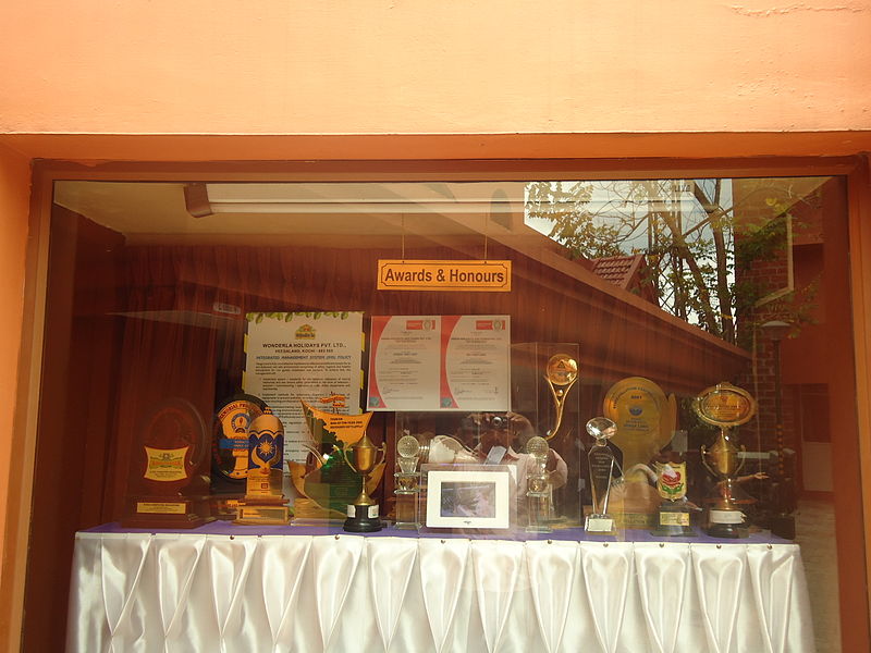 File:Veegaland awards.JPG