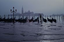 "Regular" flooding in Venice, Italy. Venezia-Venice-Venedig-at-night JBU-02.JPG