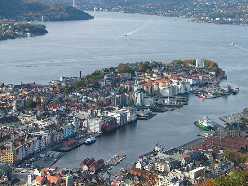 P1010014, 7/16 Bergen en.wikipedia.org/wiki/Bergen Bryggen …