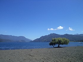 Vista del Lago Panguipulli.JPG