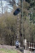 Vorsignale Streckenabschnitt Bahnhof Möhren (Bayern) (13516854745).jpg