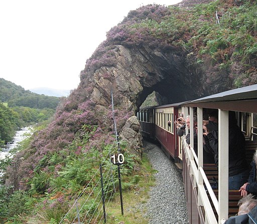 Welsh Highland Railway - short tunnel in the Aberglaslyn Pass - geograph.org.uk - 2597349