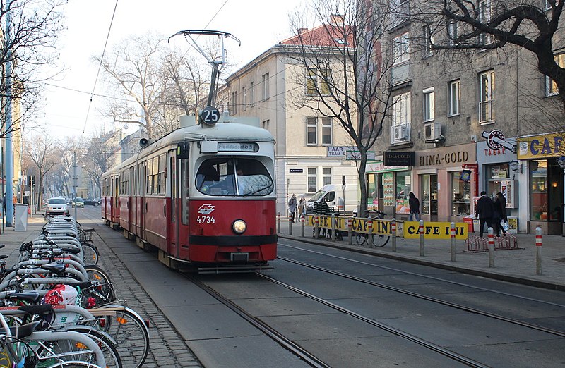 File:Wien-wiener-linien-sl-25-1004225.jpg